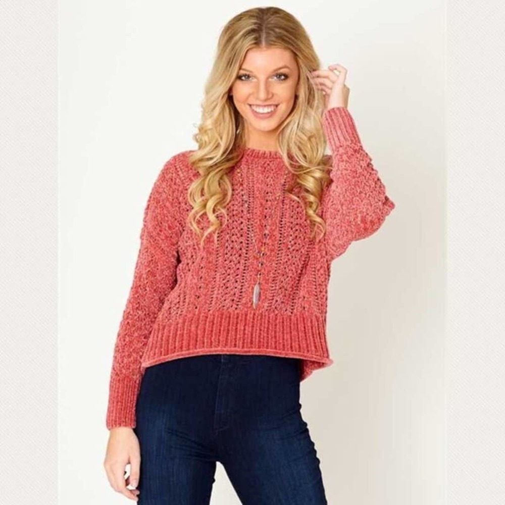 SOLD LIVE Chenille Sweater NEW Rose Pink Semi Crop Sweater - Picture 3 of 5